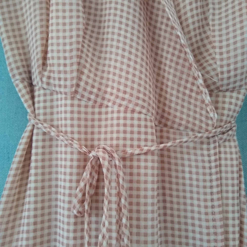 Dress - Picture 6 of 9